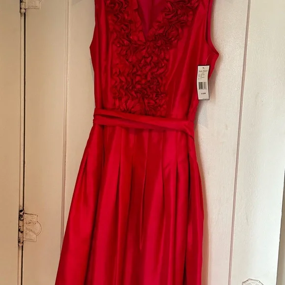 jessica howard fit and flare dresses Jessica Howard V-Neck Midi Fit & Flare Dress – DGFOutlet